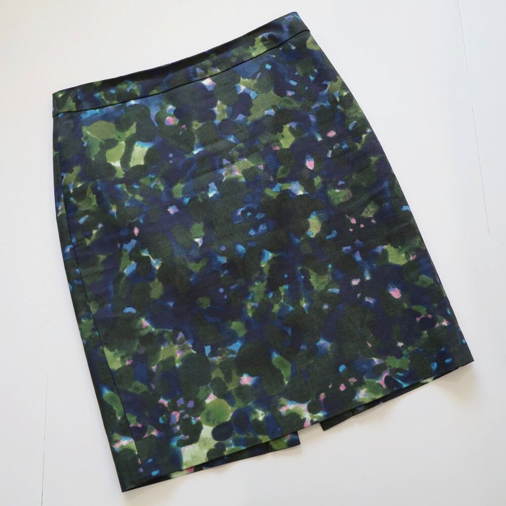 J. CREW Size 6 No. 2 Pencil Skirt Blue Green Gardenshade Watercolor